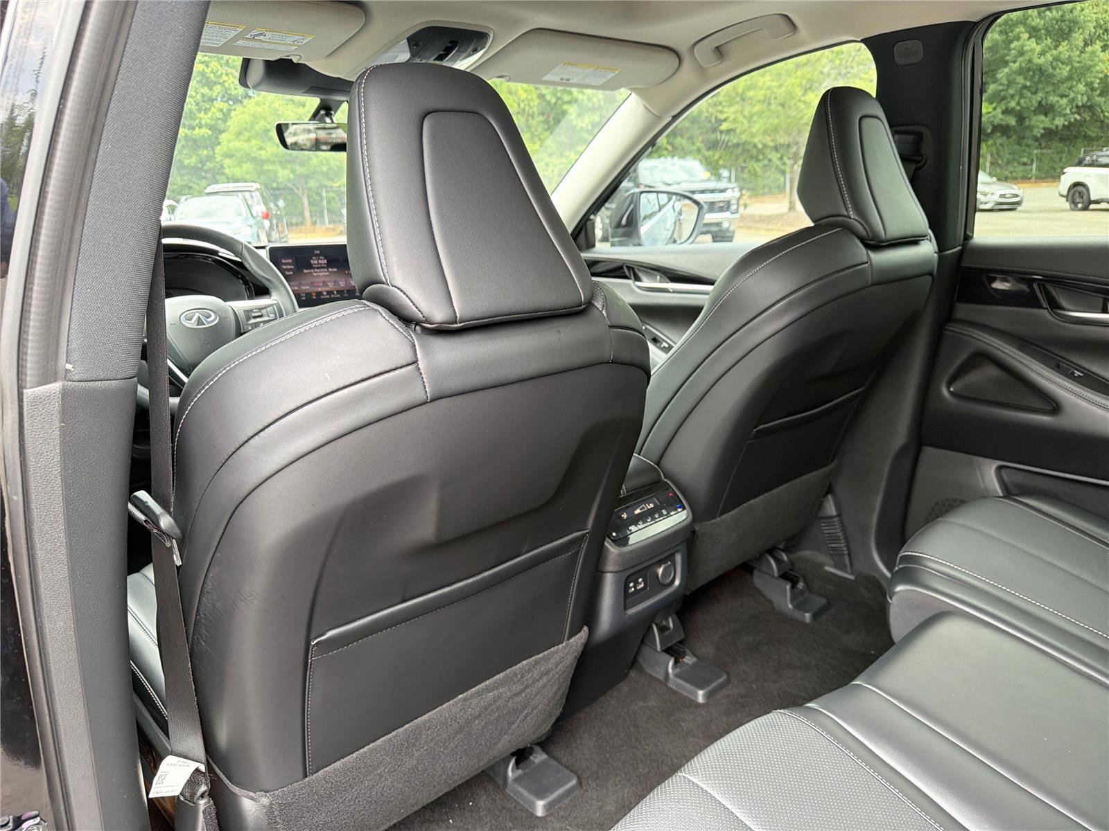 Used 2024 INFINITI QX60 Pure FWD image 23
