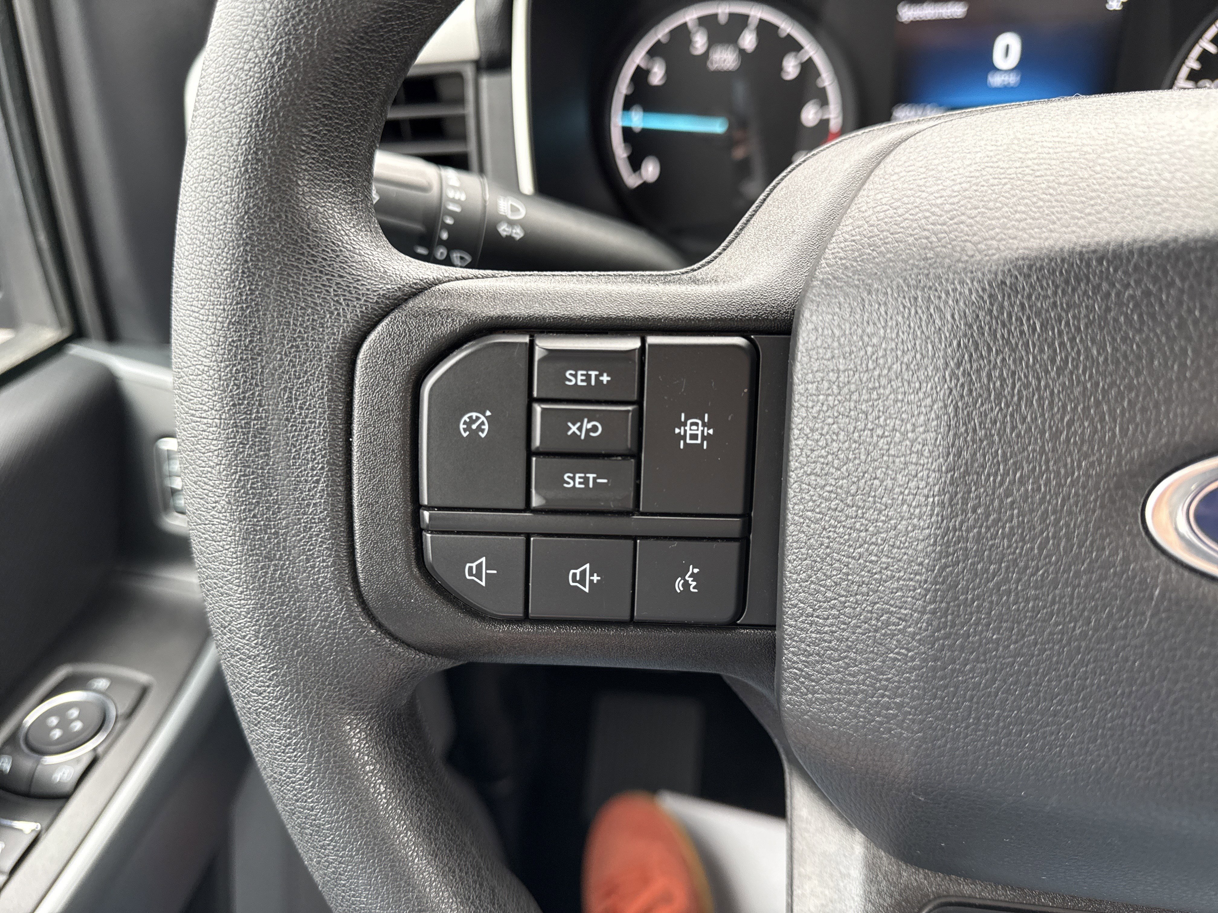 Used 2022 Ford F150 XLT w/ Trailer Tow Package image 18