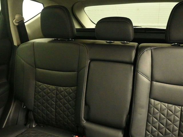 Used 2021 Nissan Murano Platinum w/ Cargo Package image 23