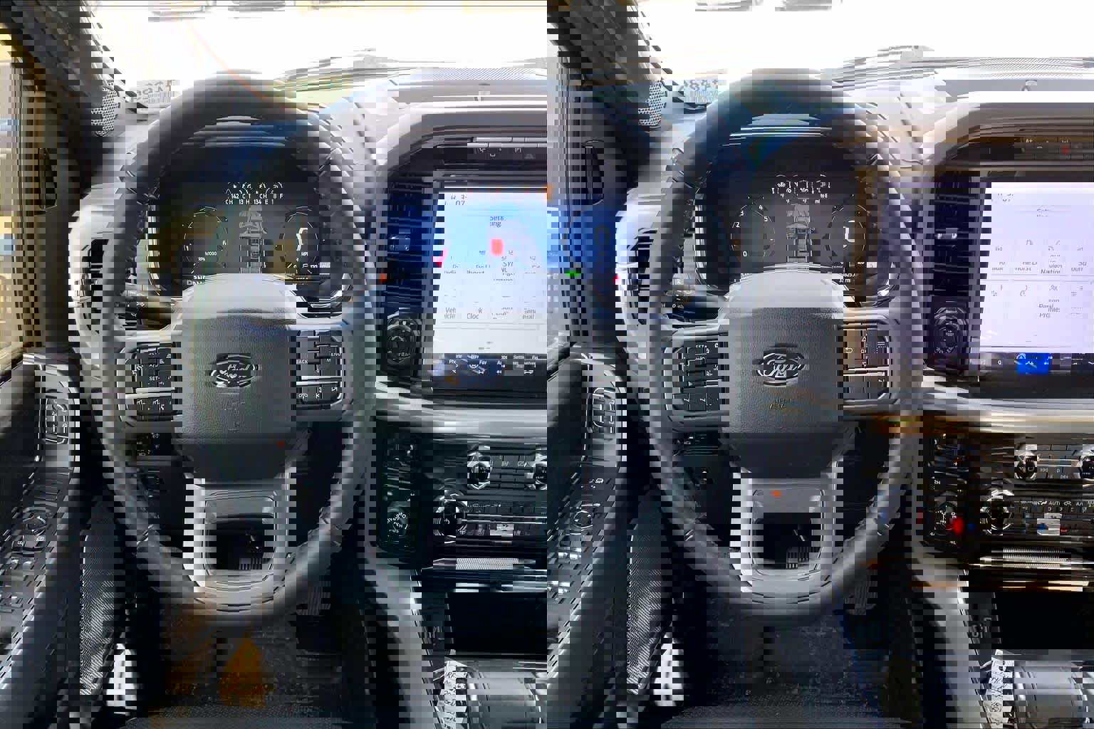 Certified 2024 Ford F150 Lariat w/ FX4 Off-Road Package image 6