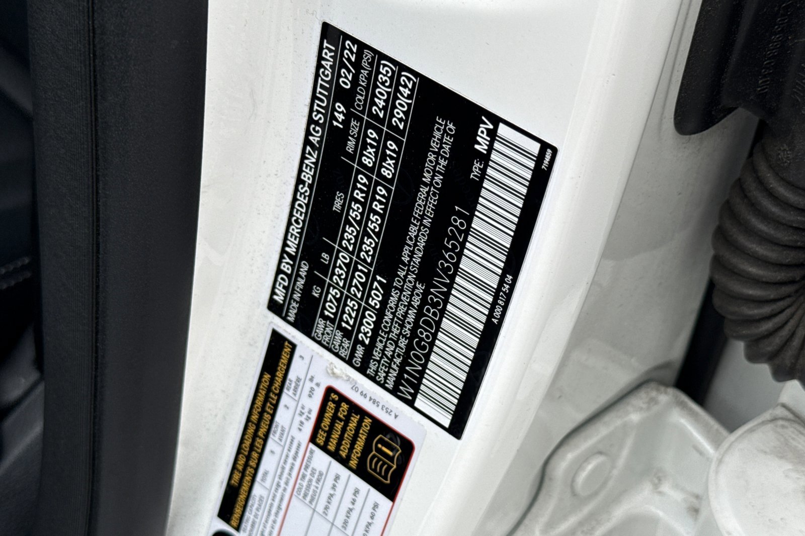 Certified 2022 Mercedes-Benz GLC 300 w/ Premium Package Lite image 29