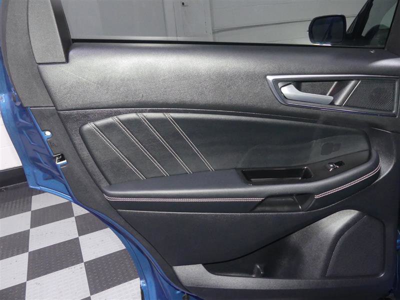 Used 2020 Ford Edge ST AWD/4WD image 26