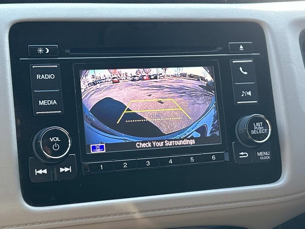 Used 2022 Honda HR-V LX image 22