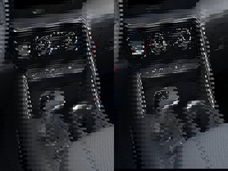 New 2026 GMC Sierra 1500 Denali w/ Denali Reserve Package image 23