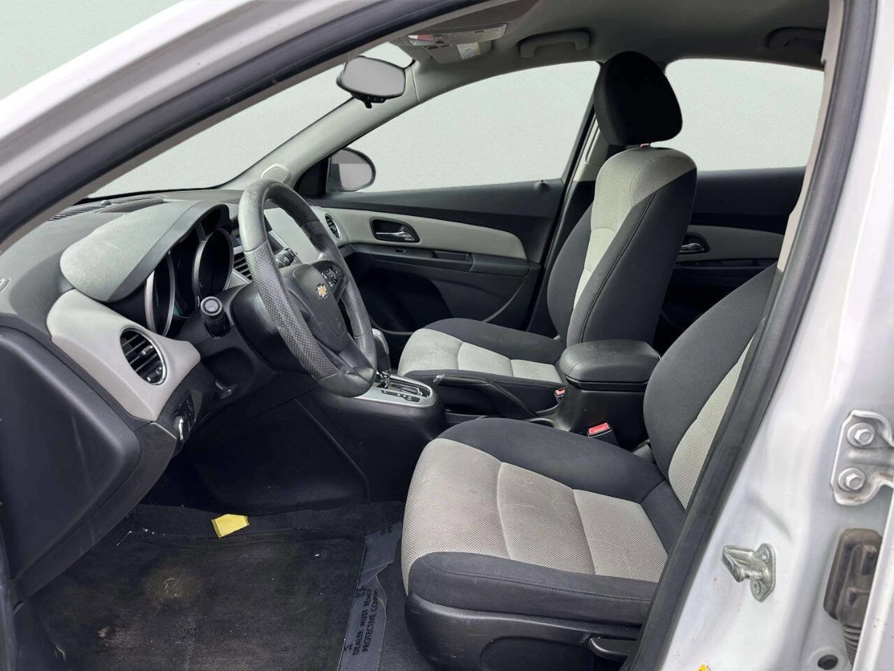 Used 2012 Chevrolet Cruze LS w/ Connectivity Package image 15