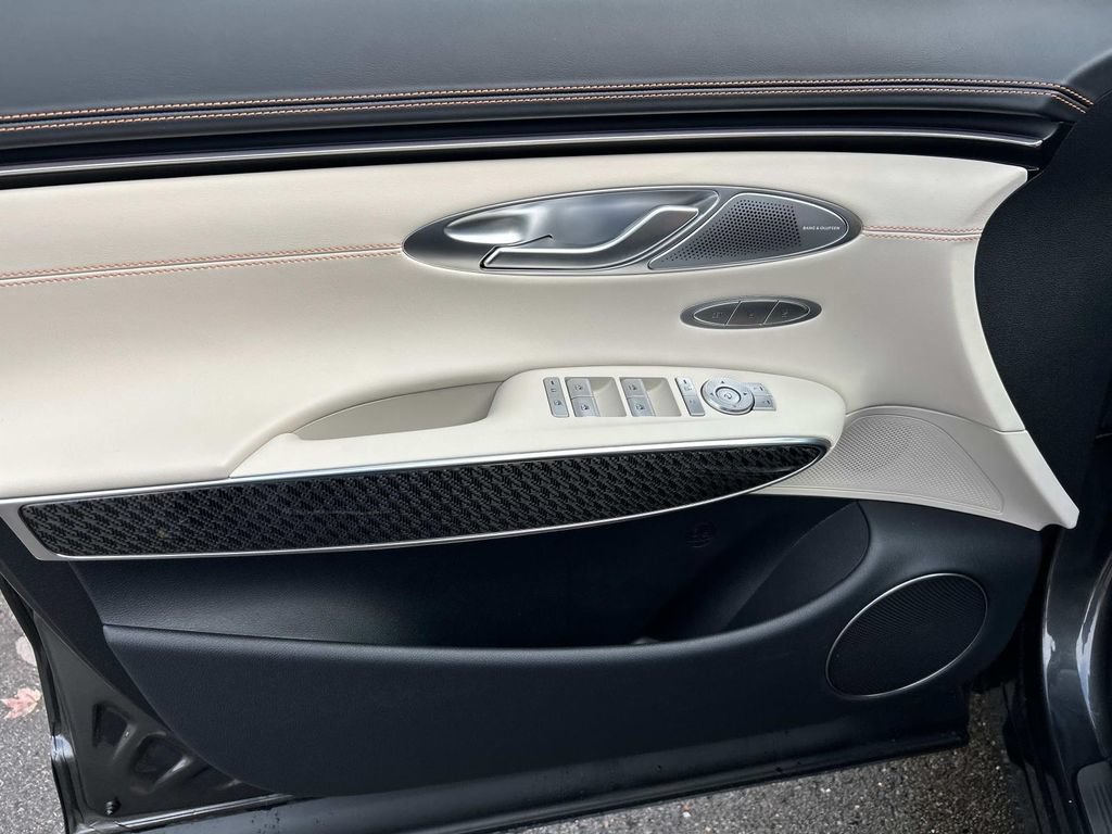 New 2026 Genesis GV70 3.5T Sport Prestige AWD/4WD image 18