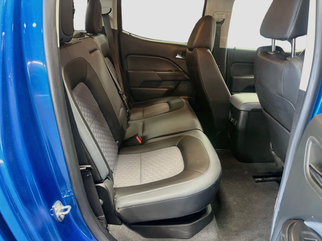 Used 2022 Chevrolet Colorado Z71 AWD/4WD image 26