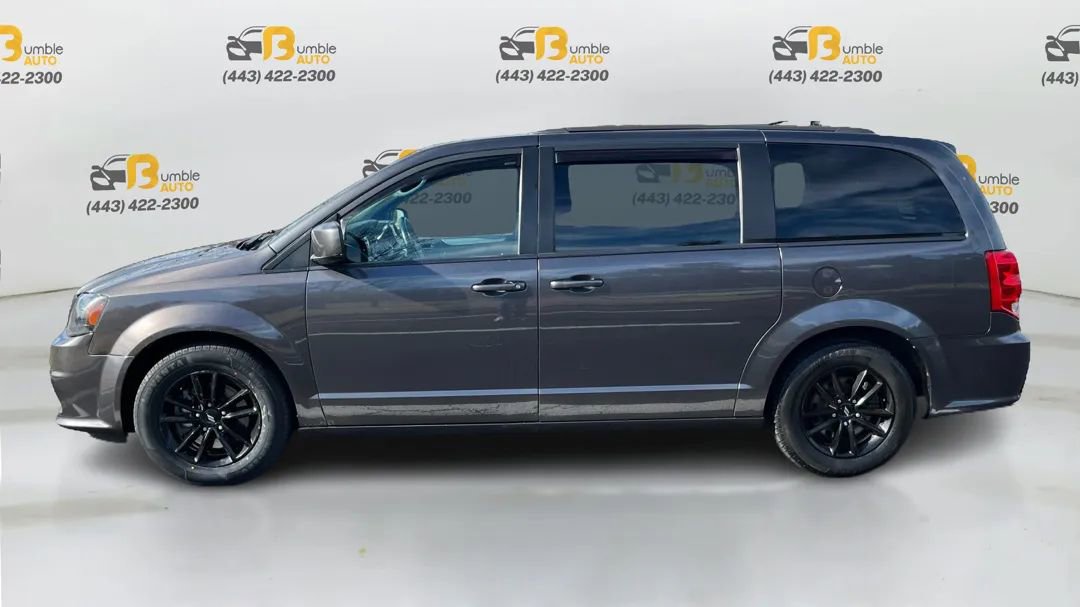 Used 2018 Dodge Grand Caravan SXT w/ Blacktop Package image 8