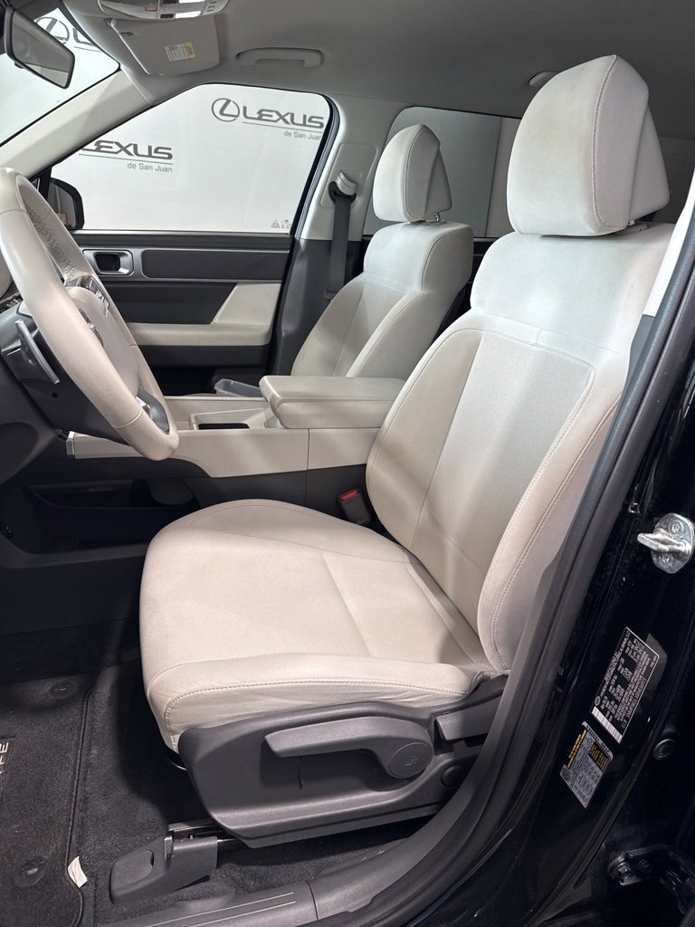 Used 2024 Hyundai Santa Fe SE image 30