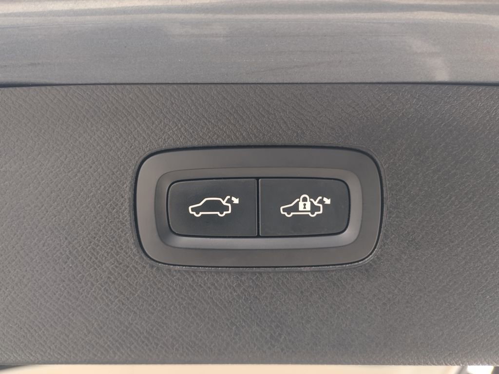 Used 2016 Volvo XC90 T6 Inscription image 23