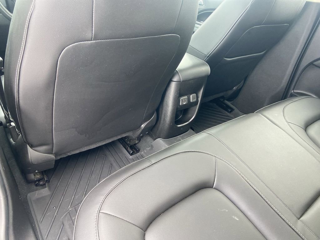 Used 2022 Chevrolet Colorado LT w/ Luxury Package image 20