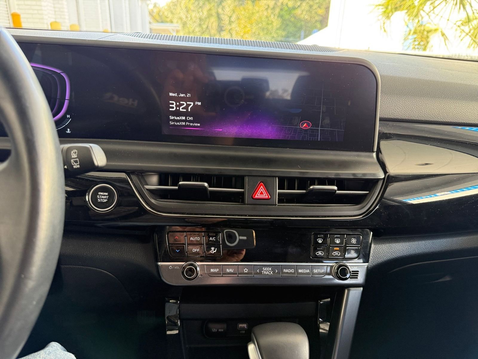 Used 2025 Kia Seltos S image 17