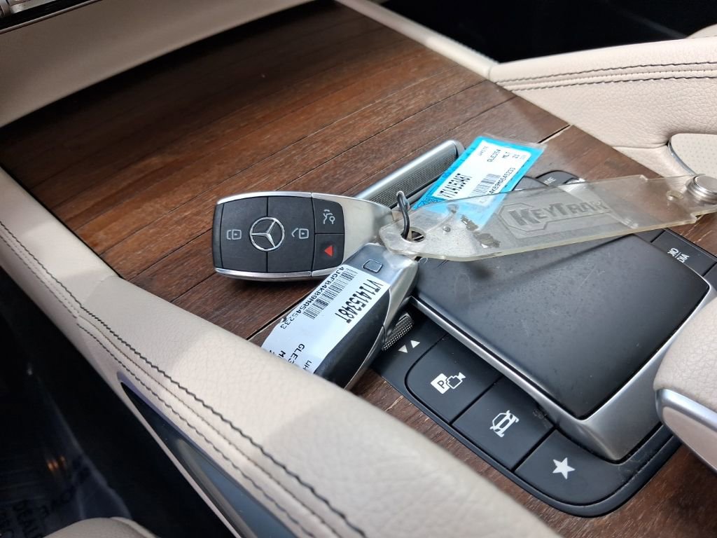 Used 2021 Mercedes-Benz GLE 350 4MATIC image 24