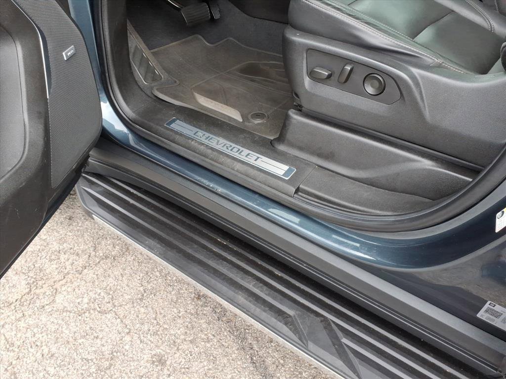 Used 2021 Chevrolet Tahoe LT w/ LT Signature Package image 16