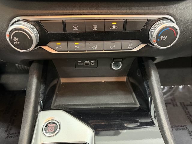 Used 2024 Nissan Altima 2.5 SV FWD image 26