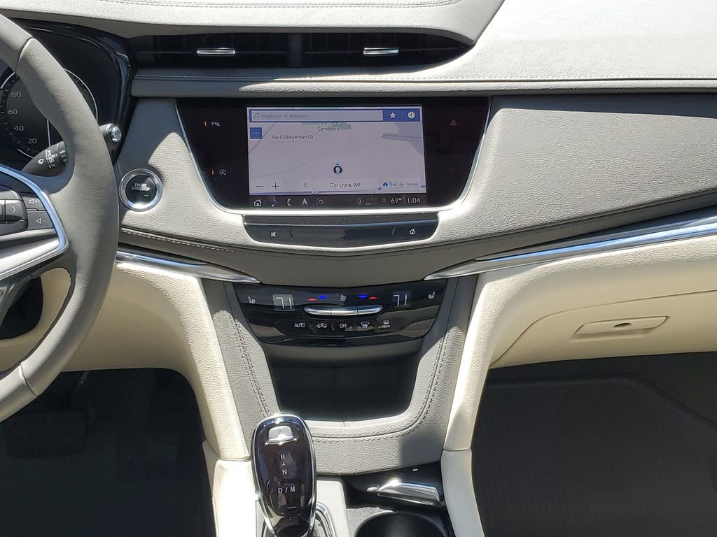 Certified 2024 Cadillac XT5 Premium Luxury w/ LPO, Floor Liner Package FWD image 25
