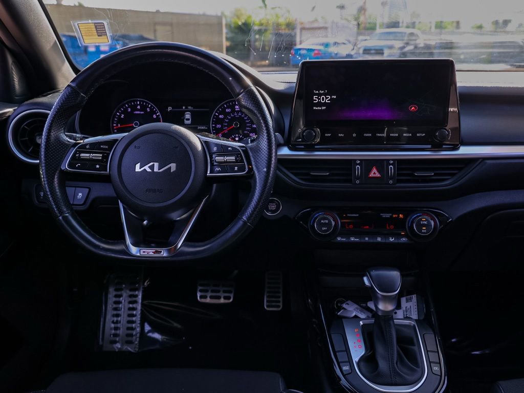 Used 2023 Kia Forte GT-Line w/ GT-Line Technology Package image 21