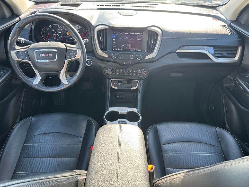 Used 2022 GMC Terrain Denali w/ Denali Premium Package image 23