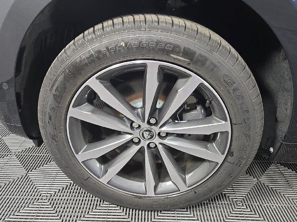 New 2026 Jaguar F-PACE R-Dynamic S AWD/4WD image 6