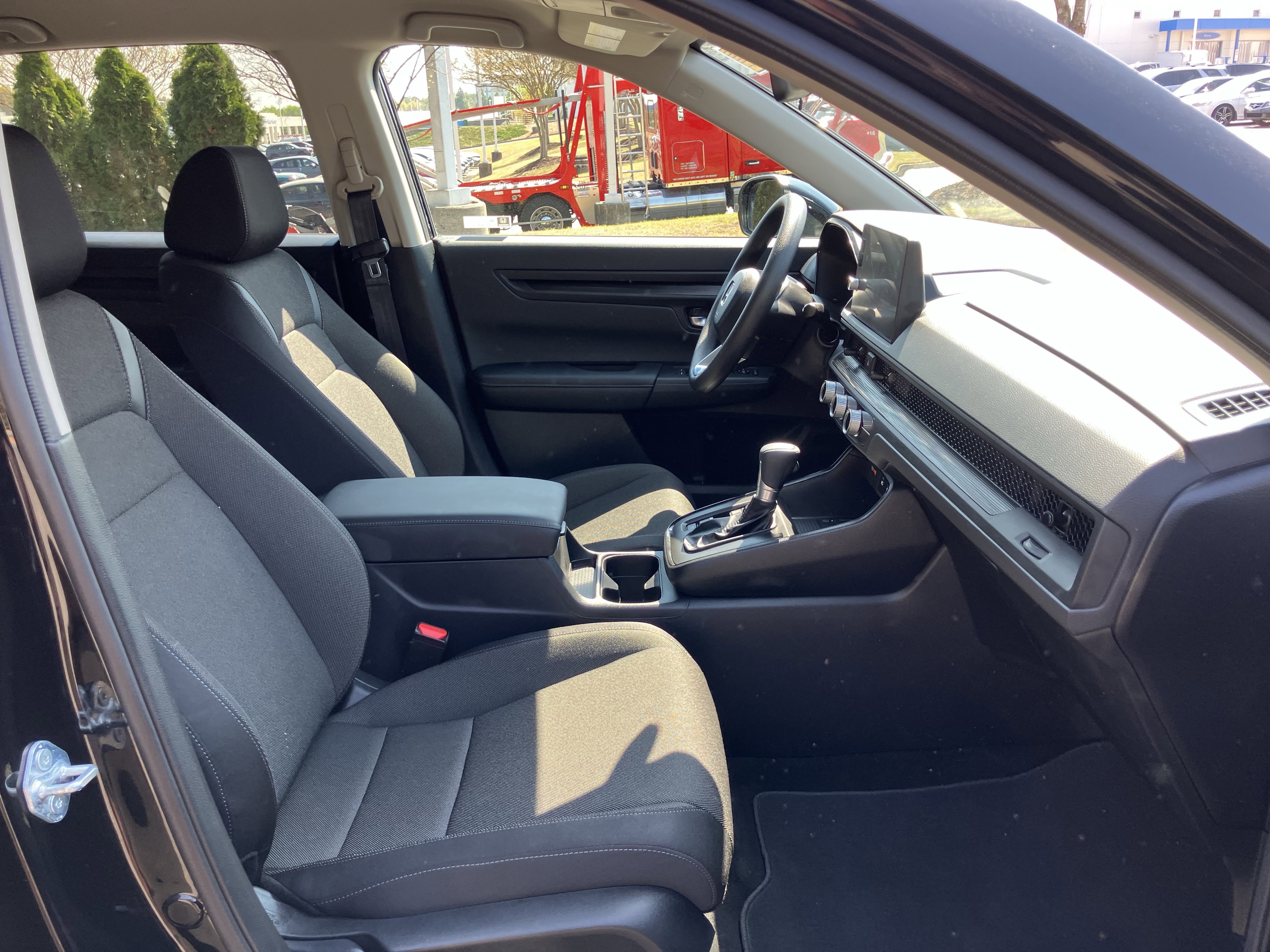Used 2026 Honda CR-V LX image 34