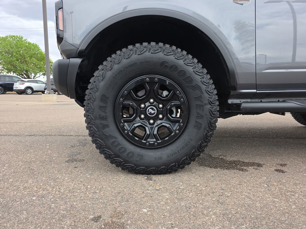 Used 2023 Ford Bronco Wildtrak image 27