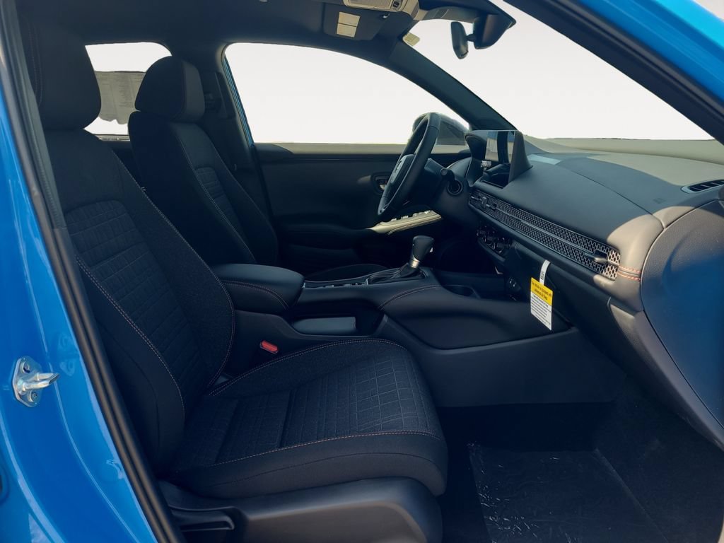 Used 2027 Honda HR-V Sport image 15