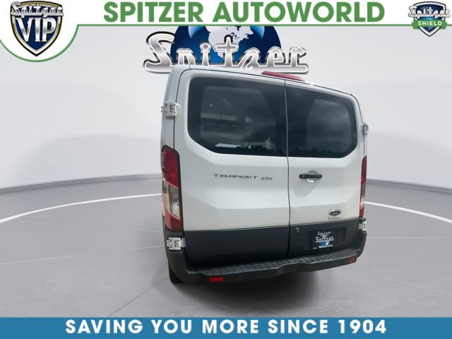 Used 2018 Ford Transit 250 130 Low Roof RWD image 8