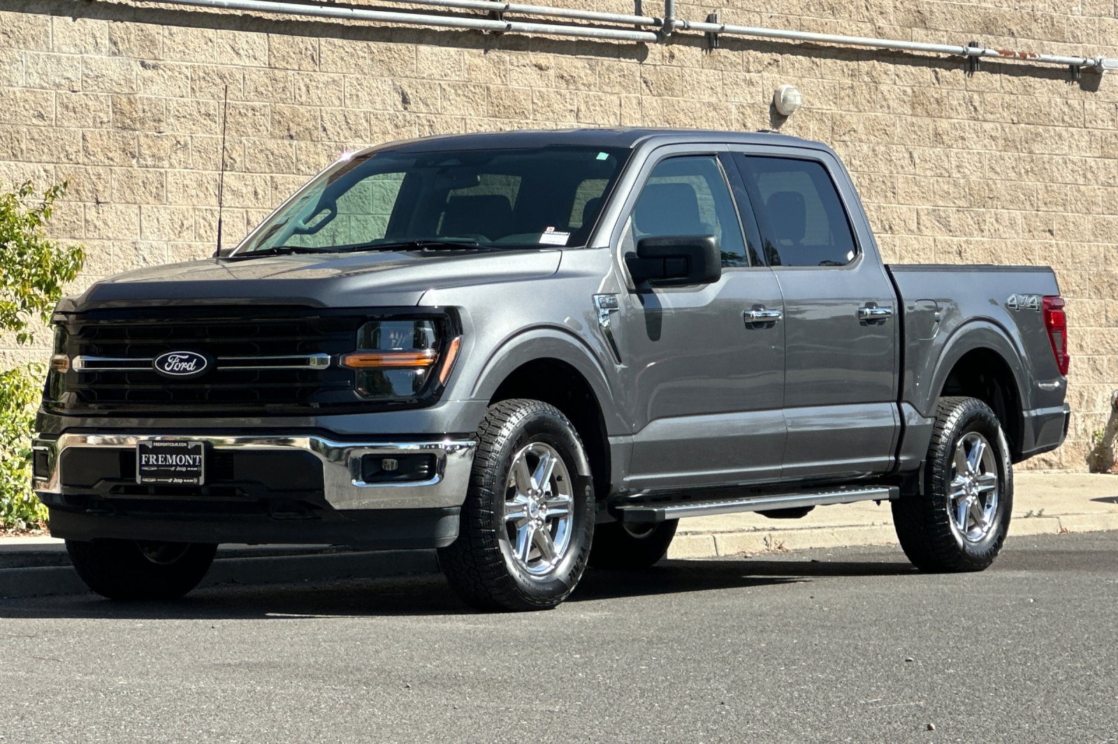 Used 2025 Ford F150 XLT w/ Equipment Group 301A Standard AWD/4WD image 7