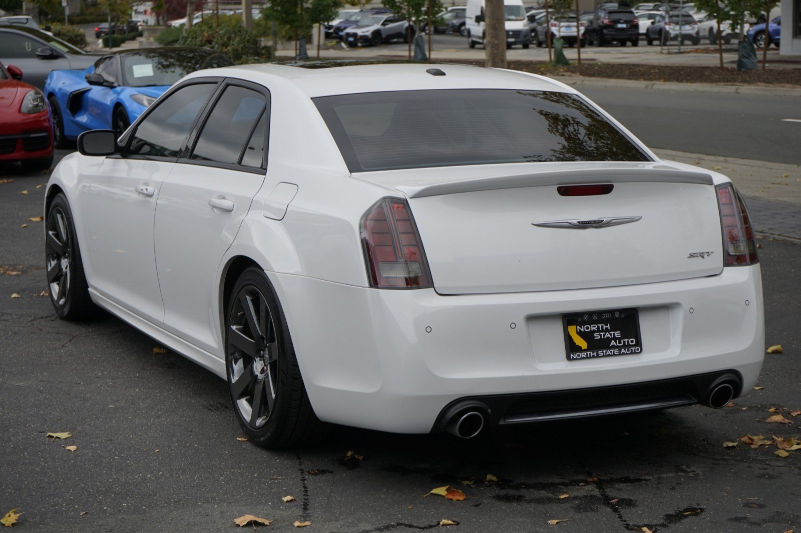 Used 2014 Chrysler 300 SRT8 w/ Leather Interior Group RWD image 11