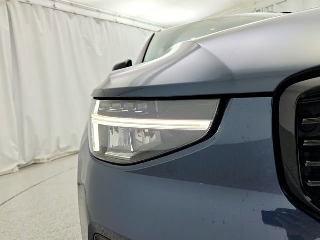 New 2026 Volvo XC40 B4 Plus w/ Climate Package image 26