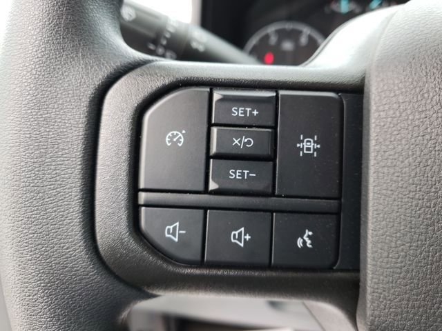 New 2025 Ford F550 4x4 Supercab Super Duty image 11