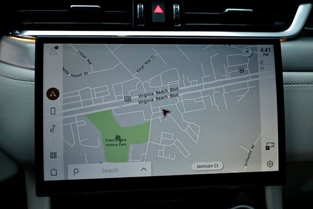 New 2026 Jaguar F-PACE R-Dynamic S AWD/4WD image 41