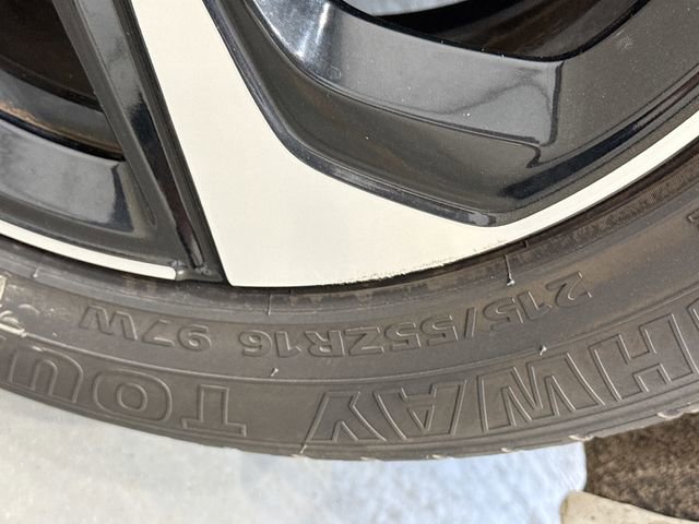 Used 2021 Honda Insight EX image 42