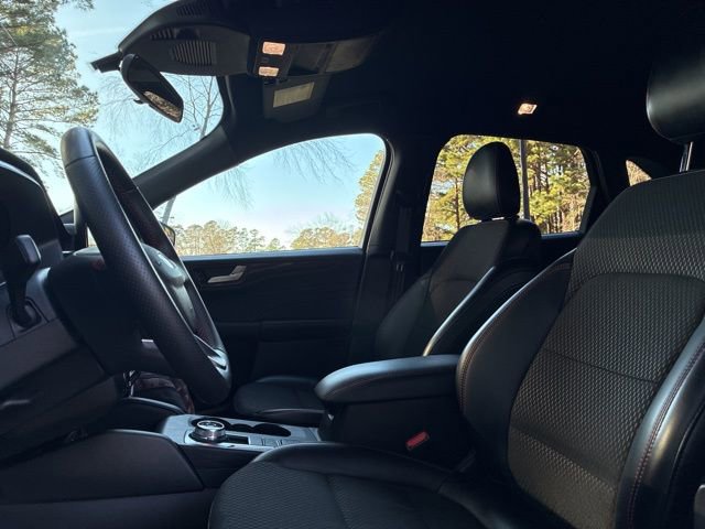 Used 2025 Ford Escape ST-Line image 21
