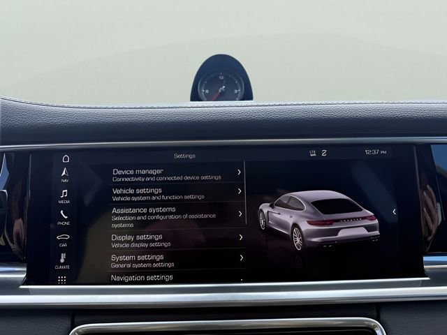 Used 2018 Porsche Panamera 4 AWD/4WD image 29