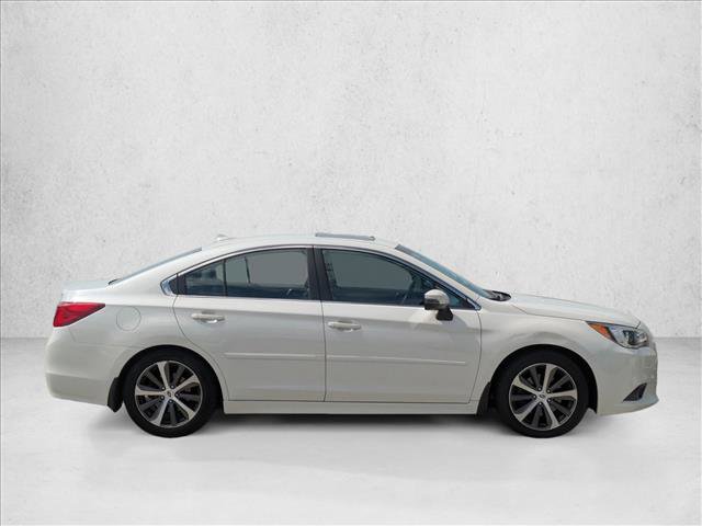 Used 2016 Subaru Legacy 3.6R Limited AWD/4WD image 4