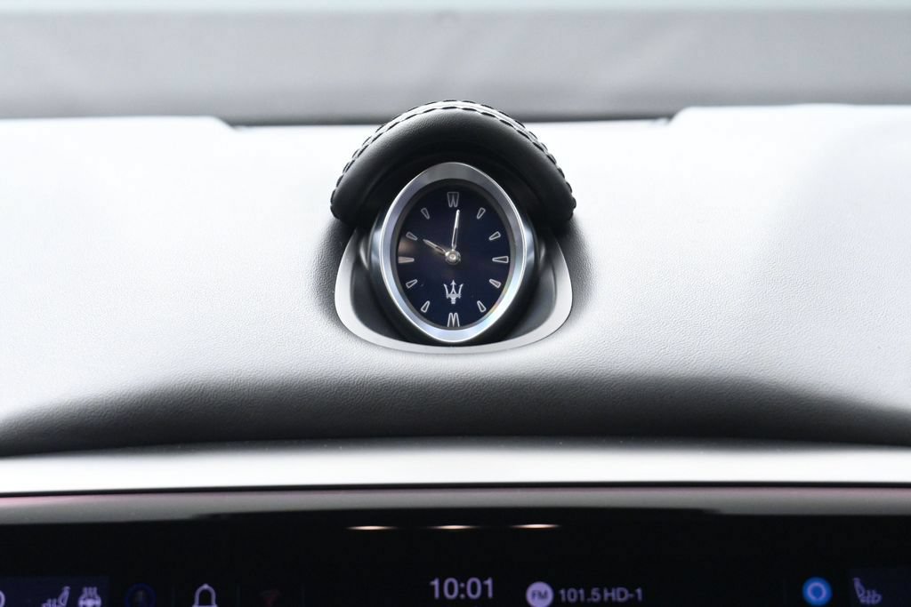 Used 2022 Maserati Ghibli Modena RWD image 45
