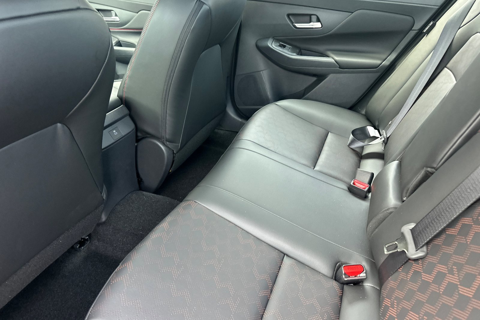 New 2026 Nissan Sentra SR image 12