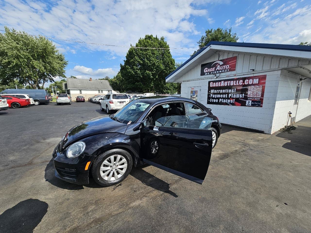Used 2017 Volkswagen Beetle 1.8T S FWD image 23