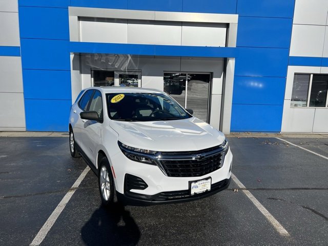 Used 2022 Chevrolet Equinox LS w/ LS Convenience Package image 3