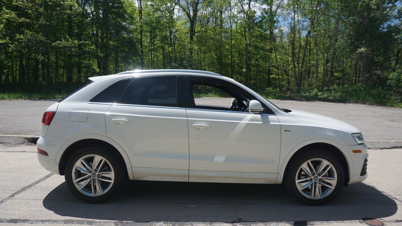 Used 2018 Audi Q3 2.0T Premium Plus w/ Premium Plus Package AWD/4WD image 5