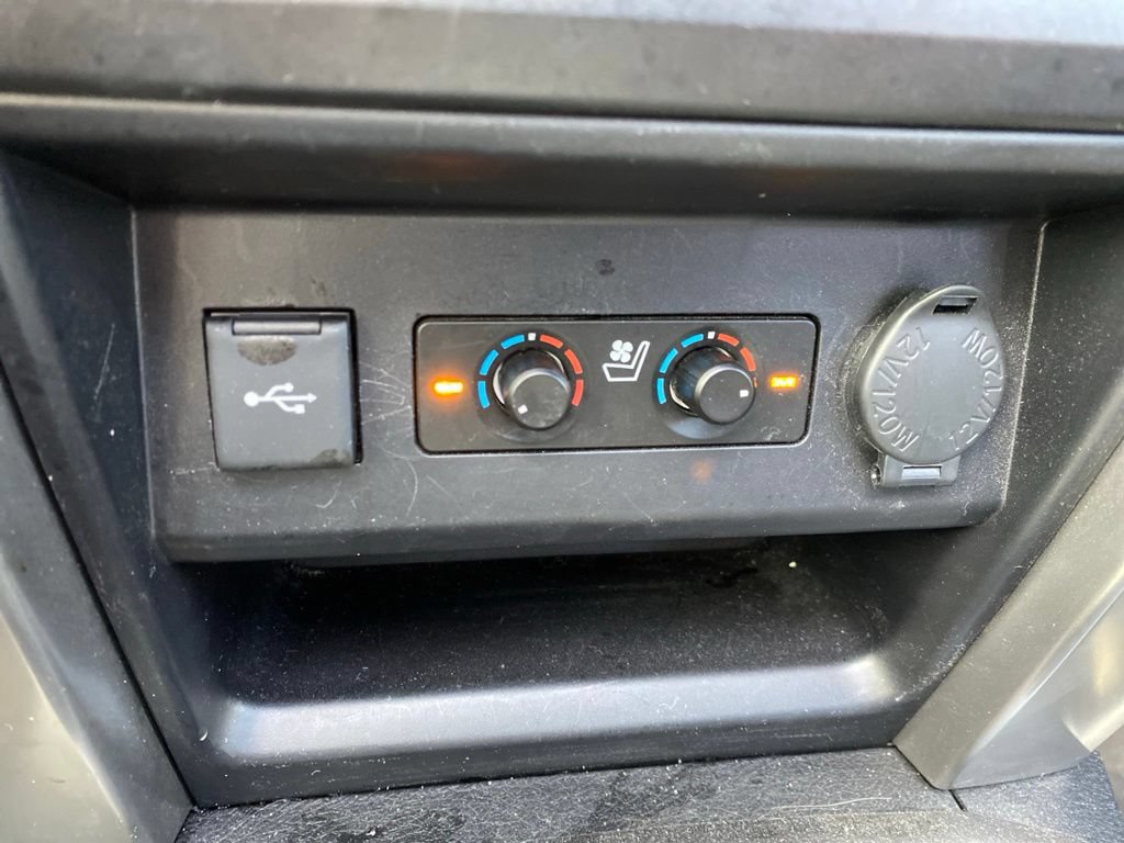 Used 2020 Toyota 4Runner Limited AWD/4WD image 14