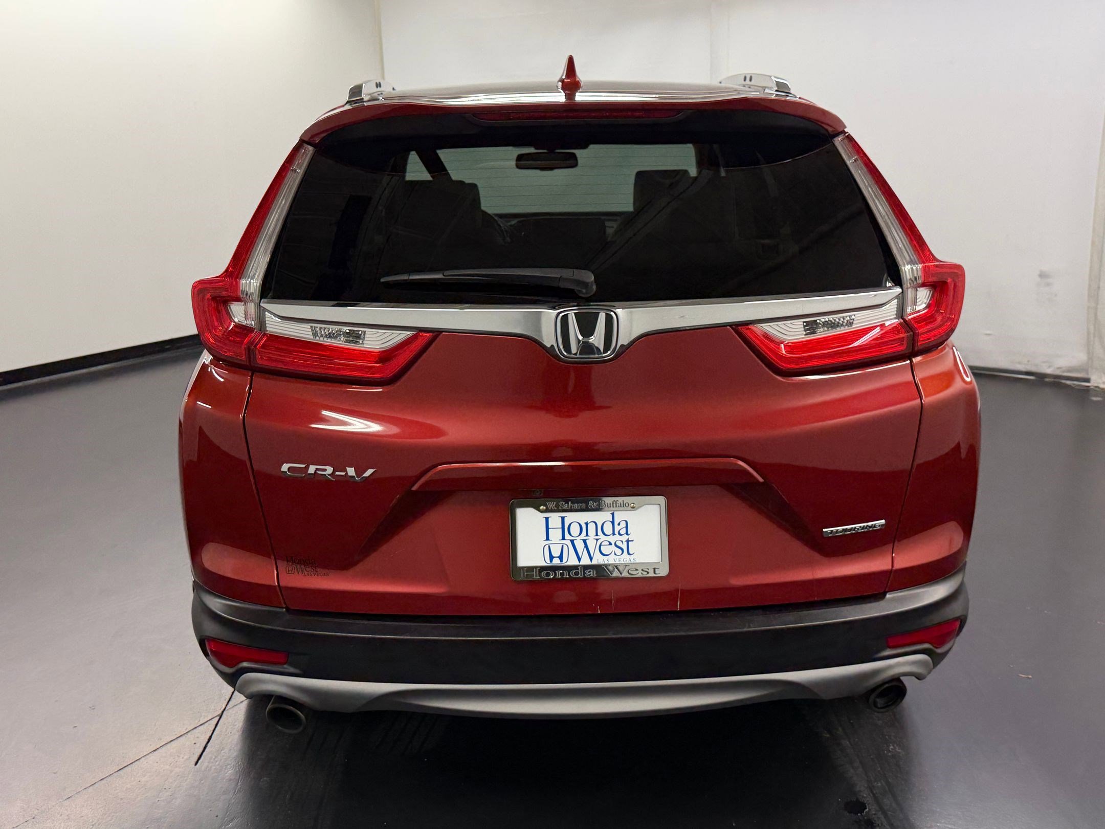 Used 2018 Honda CR-V Touring image 10