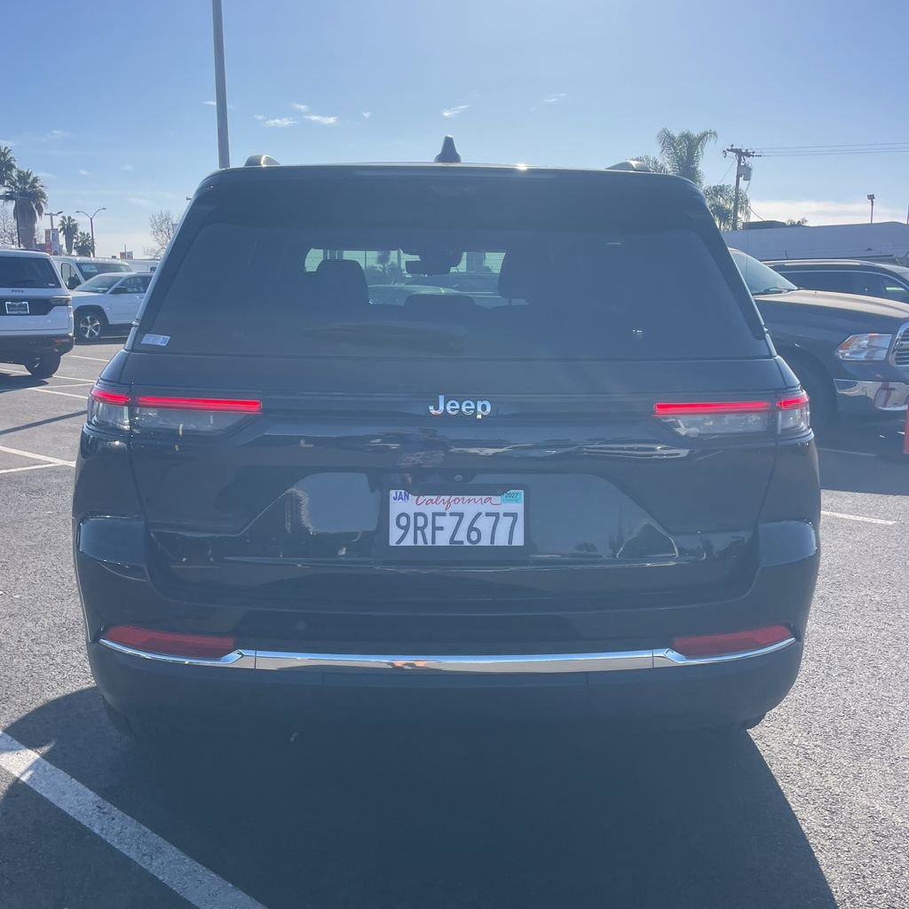 Used 2022 Jeep Grand Cherokee Limited 4xe w/ Luxury Tech Group II image 6