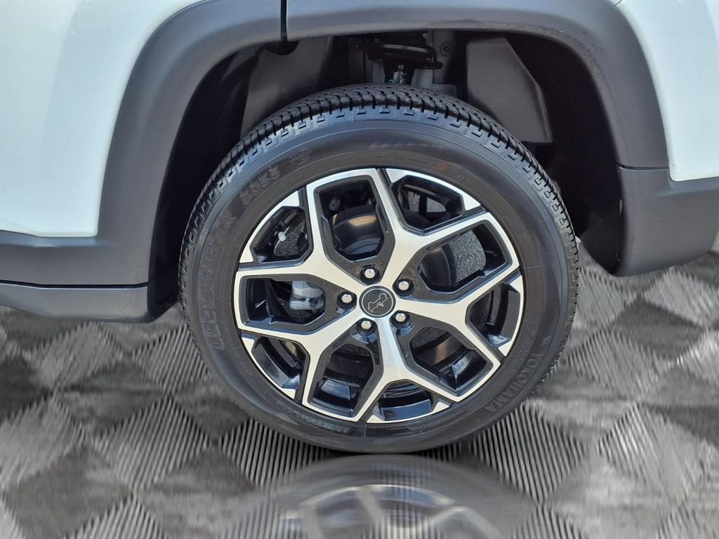 Used 2025 Jeep Compass Limited AWD/4WD image 20