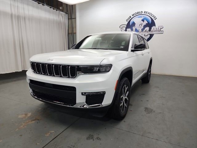 New 2025 Jeep Grand Cherokee L Limited w/ Trailer Tow Package image 13