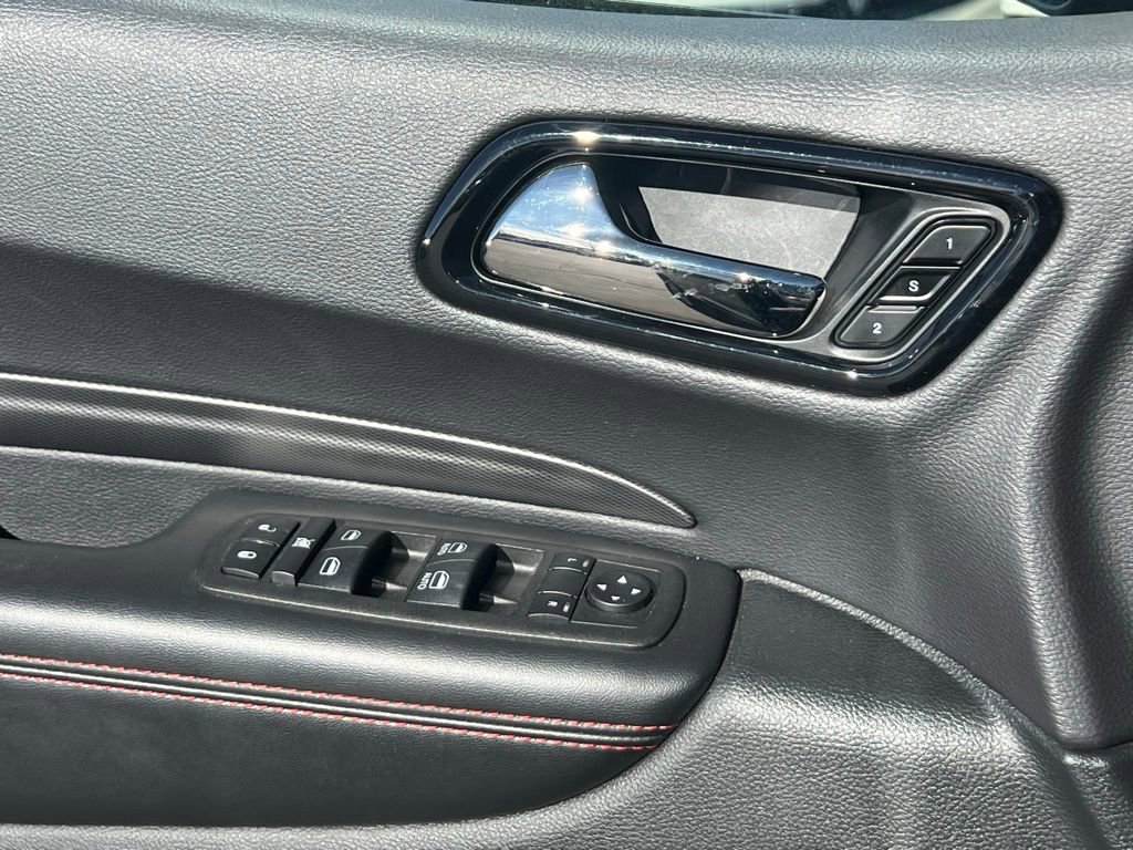 Used 2025 Dodge Durango GT AWD/4WD image 28