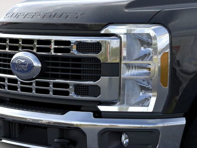 New 2026 Ford F350 XL w/ XL Chrome Package image 9