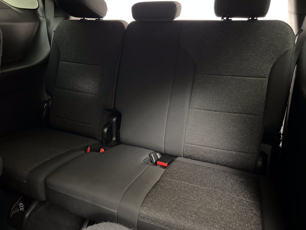 Used 2024 Chevrolet Traverse LT FWD image 23