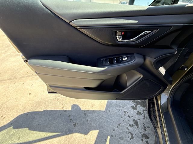 Used 2025 Subaru Outback Premium image 13